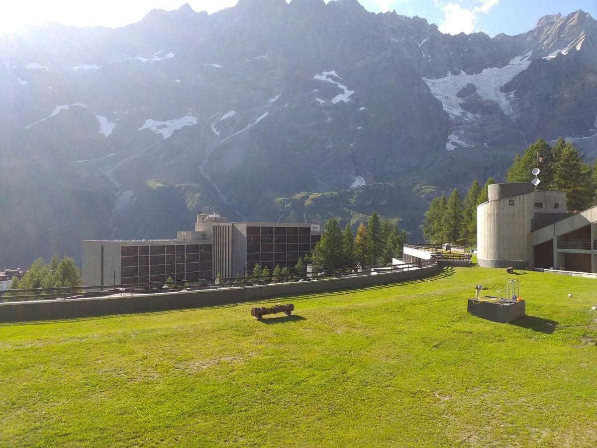 Genepy Cervinia Apartment Vda Vacanze In Vetta Cir 0252 Breuil-Cervinia Exteriör bild
