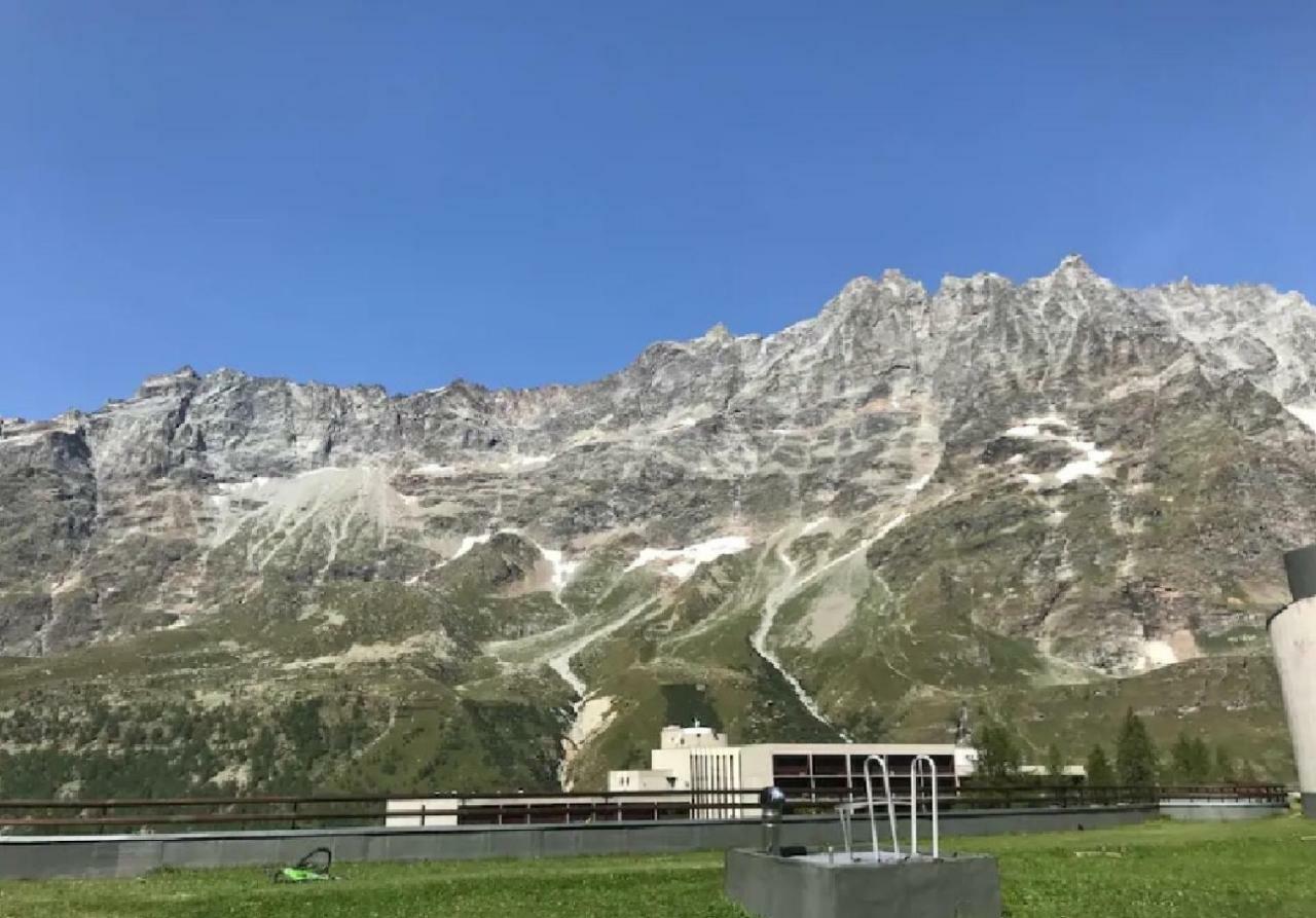 Genepy Cervinia Apartment Vda Vacanze In Vetta Cir 0252 Breuil-Cervinia Exteriör bild